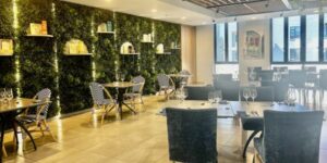 Super Sconto food deli and dog friendly restaurant